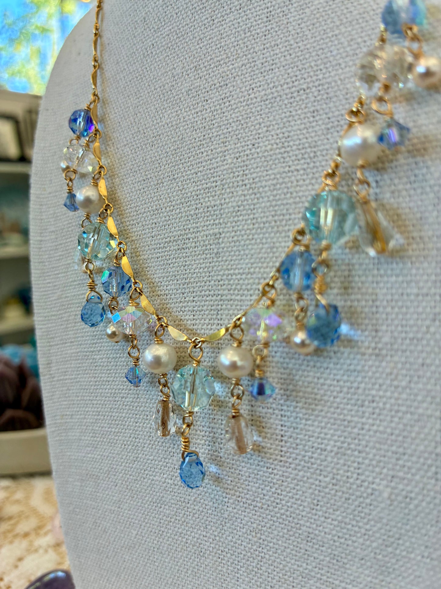 Soiree Elegance Necklace - Winter Frost