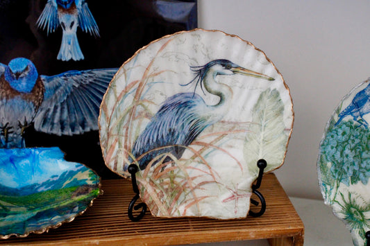 Blue Heron Scallop Shell